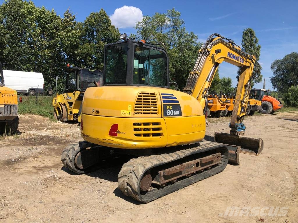 Komatsu PC 80 MR-5 حفارات وسط 7 طن - 12 طن