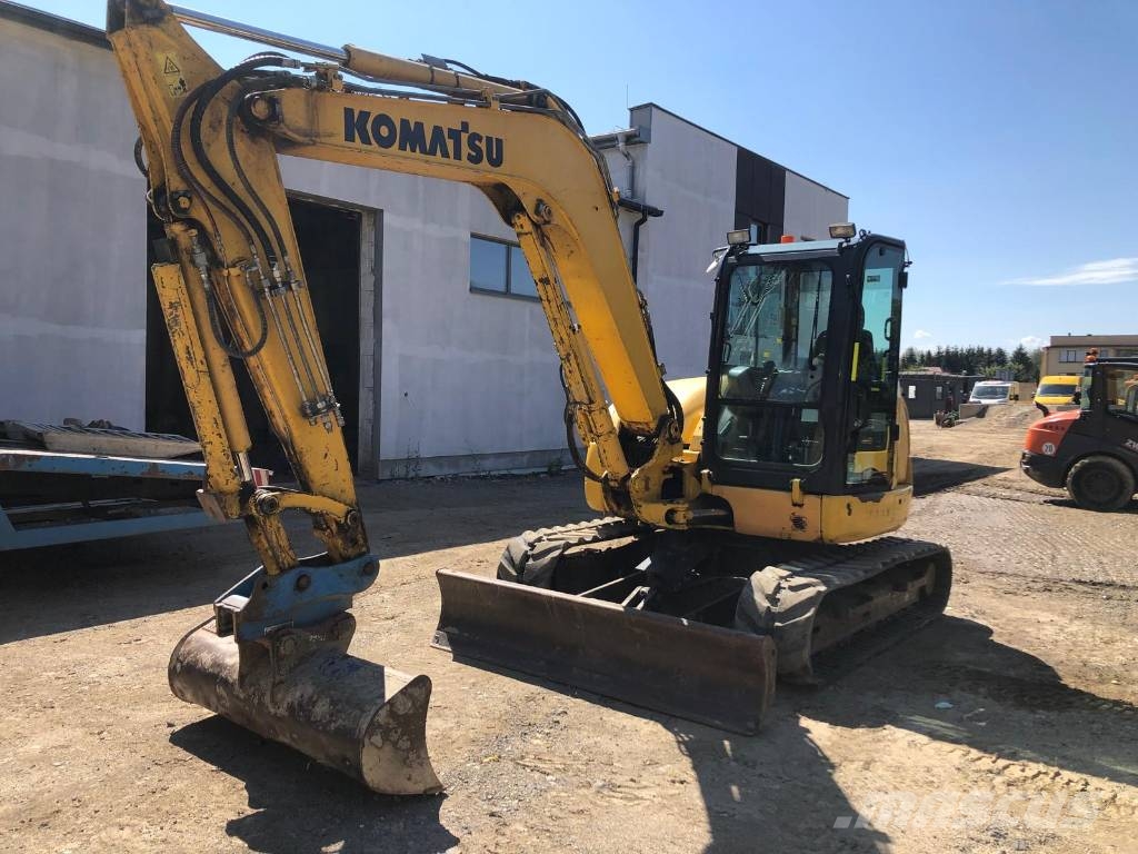 Komatsu PC 80 MR-5 حفارات وسط 7 طن - 12 طن