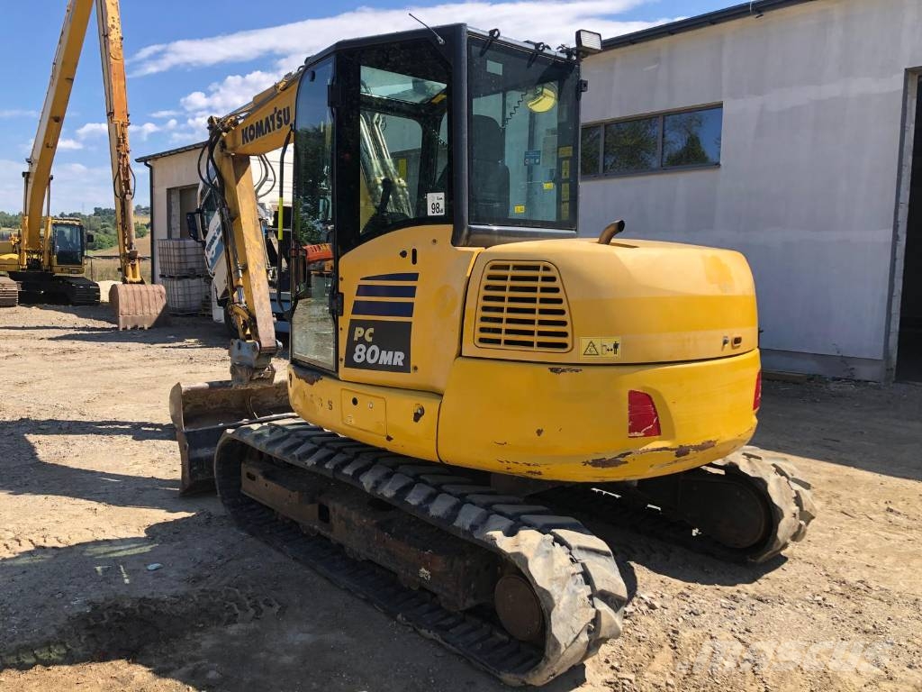 Komatsu PC 80 MR-5 حفارات وسط 7 طن - 12 طن