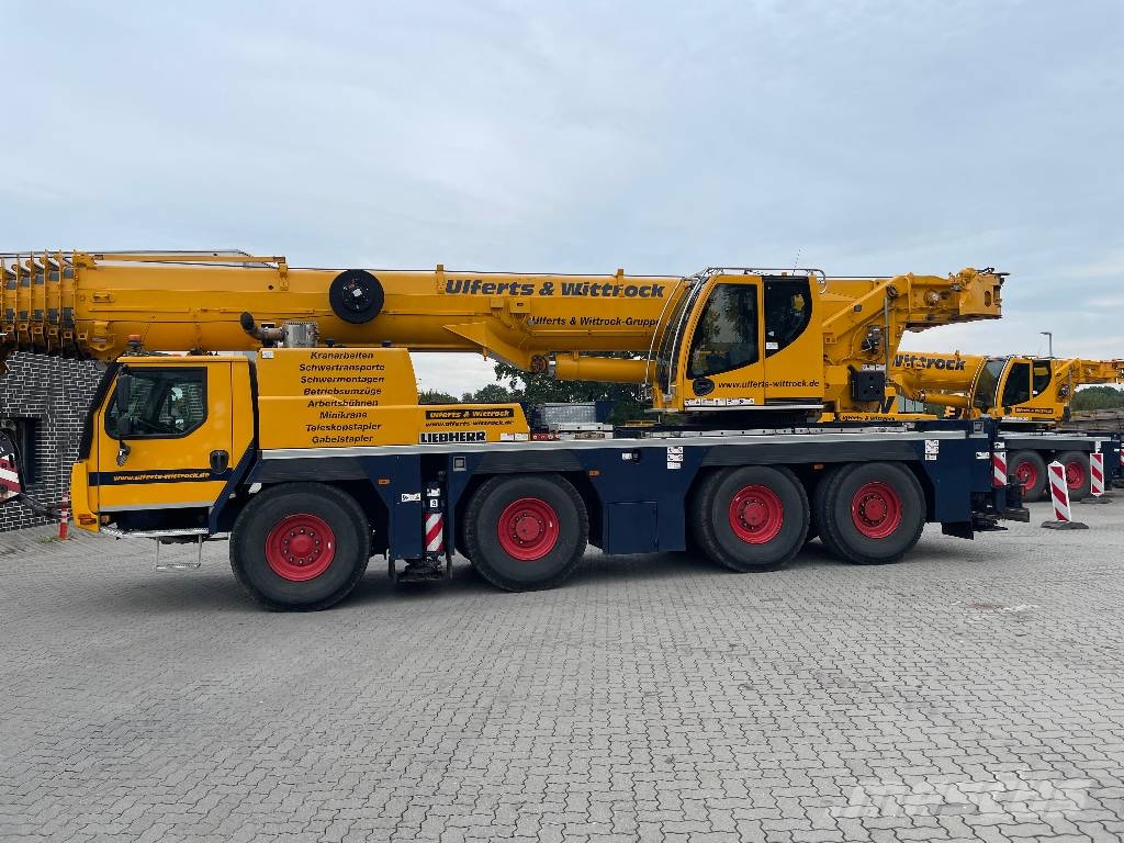Liebherr LTM 1090-4.2 全路面起重機/吊車