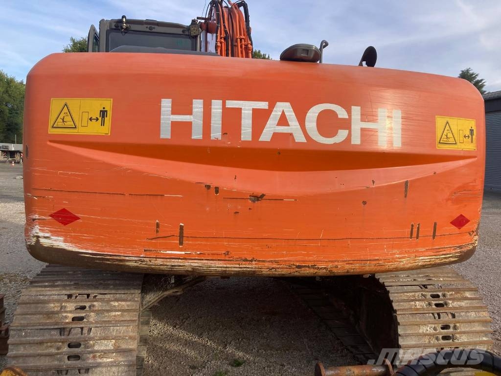 Hitachi ZX 210 LC-3 Excavatoare pe șenile