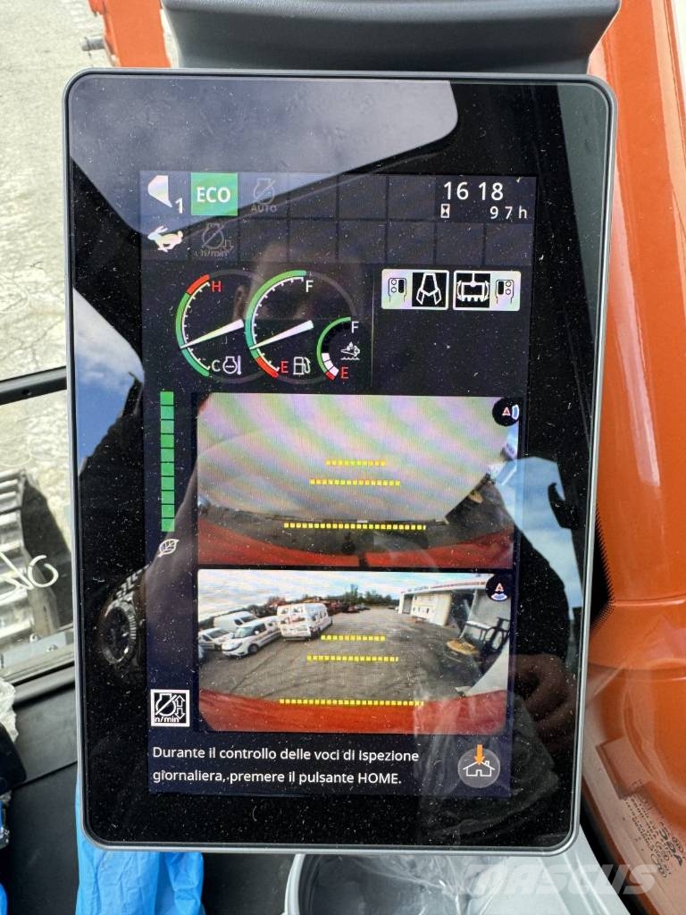 Hitachi ZX 300 LCN-7 Raupenbagger