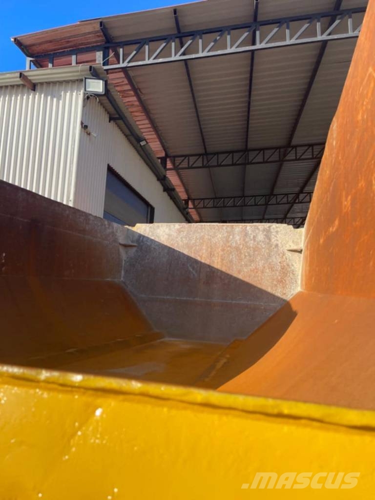 Volvo A 35 E Caminhão basculante articulado ADT