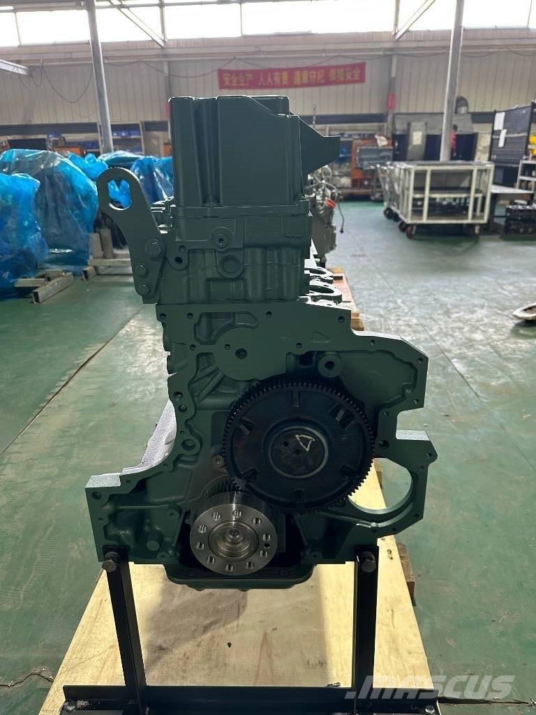 Volvo D8K excavator engine 엔진