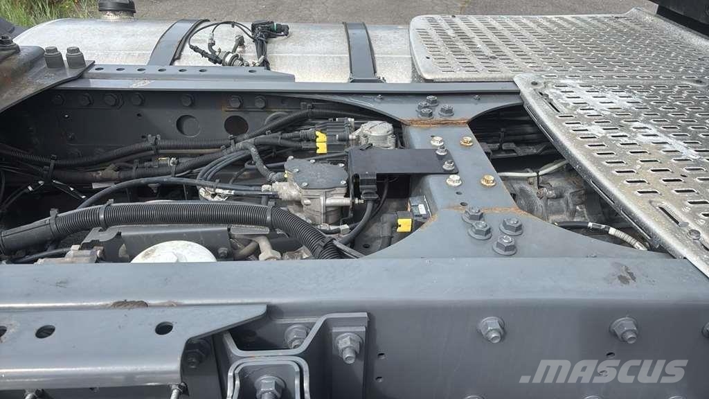 DAF XF480 SZM Autocabinati