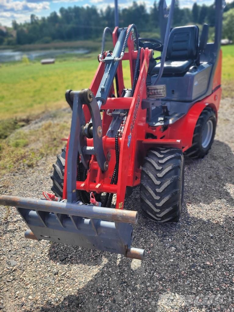 Flexitrac 1126 Daugiafunkciniai pakrovėjai