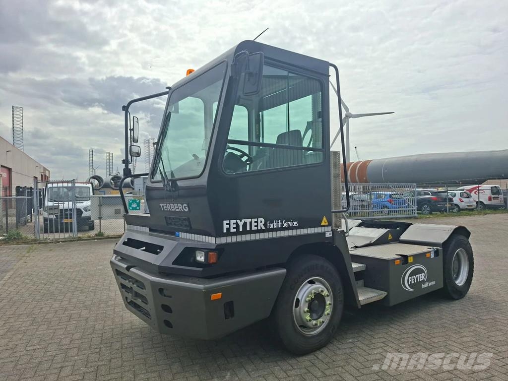 Terberg YT 222 4x2 aangedreven terminal trekker 터미널 트랙터