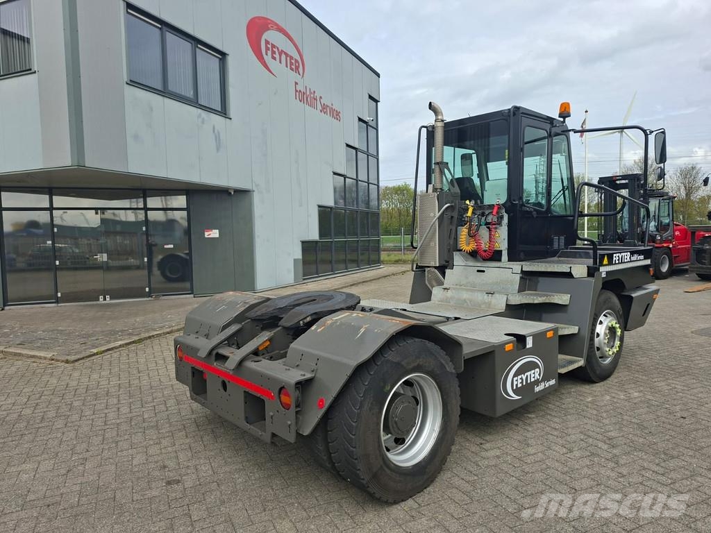 Terberg YT 222 4x2 aangedreven terminal trekker 터미널 트랙터