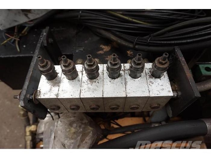 Hyva Hydraulic power pack | with 6 cilinders| 200 Bar | Transports- Citi