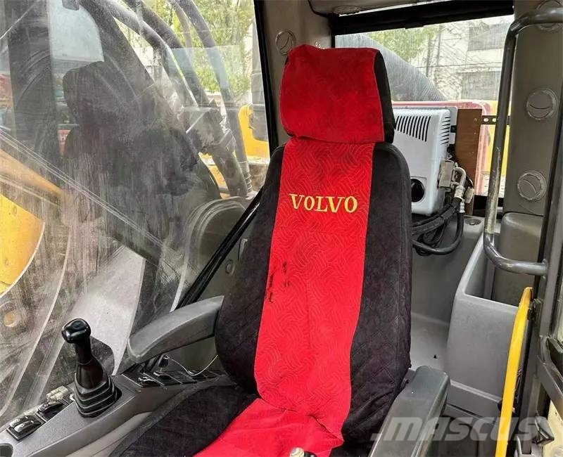 Volvo EC480D Bageri guseničari