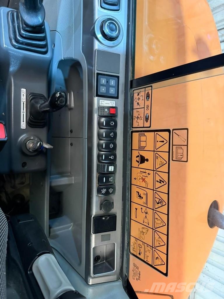 Doosan DX 62 R-3 6.2T - *FULL HYDR - *CENTRAL GREASING* - Minigraafmachines < 7t