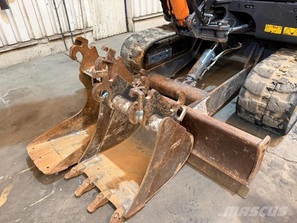 Doosan DX 62 R-3 6.2T - *FULL HYDR - *CENTRAL GREASING* - Minigraafmachines < 7t