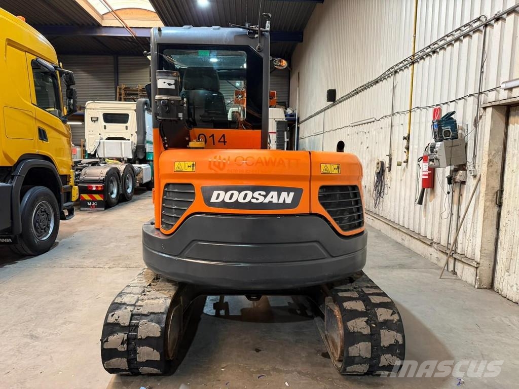 Doosan DX 62 R-3 6.2T - *FULL HYDR - *CENTRAL GREASING* - Minigraafmachines < 7t