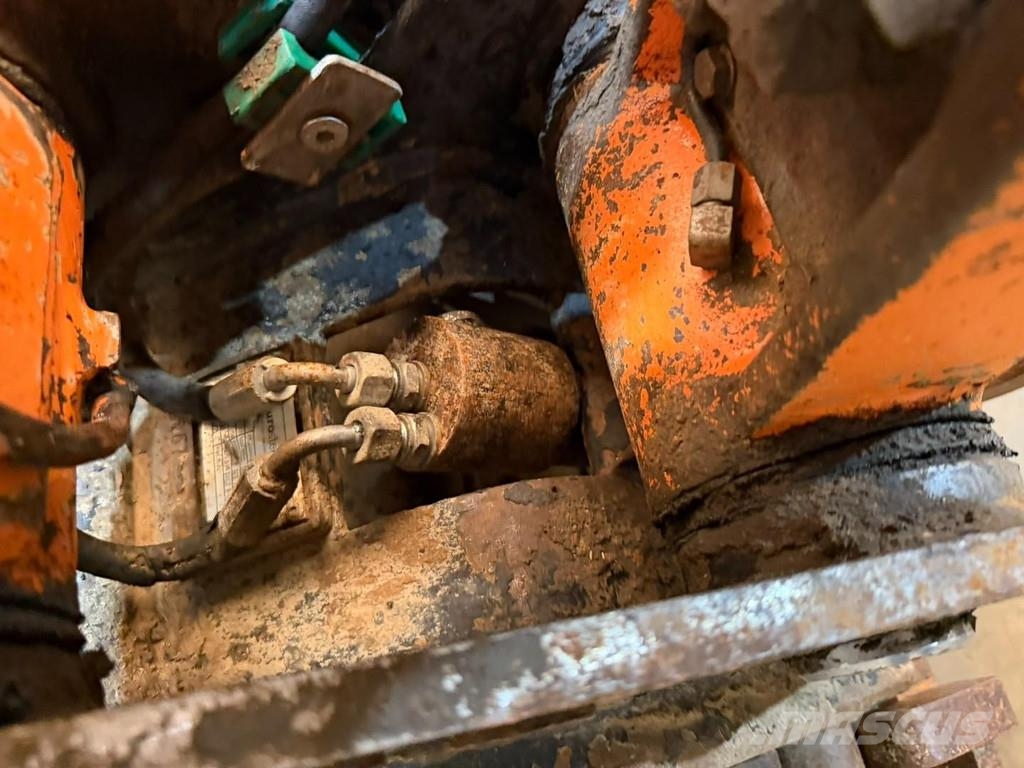 Doosan DX 62 R-3 6.2T - *FULL HYDR - *CENTRAL GREASING* - Minigraafmachines < 7t