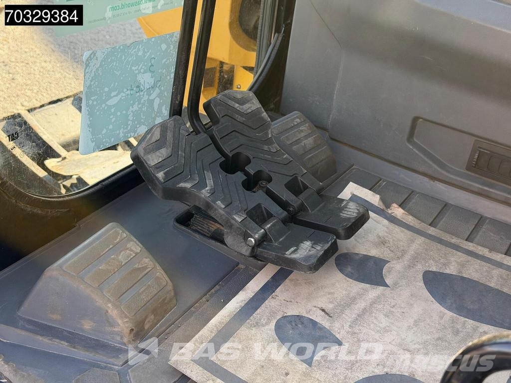 CAT 308 CR A/C - 3 Buckets Miniexcavadoras
