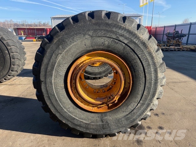 Volvo A 40 G USED WHEEL COMPLET 6 PCS 29.5-25 Шины и колёса