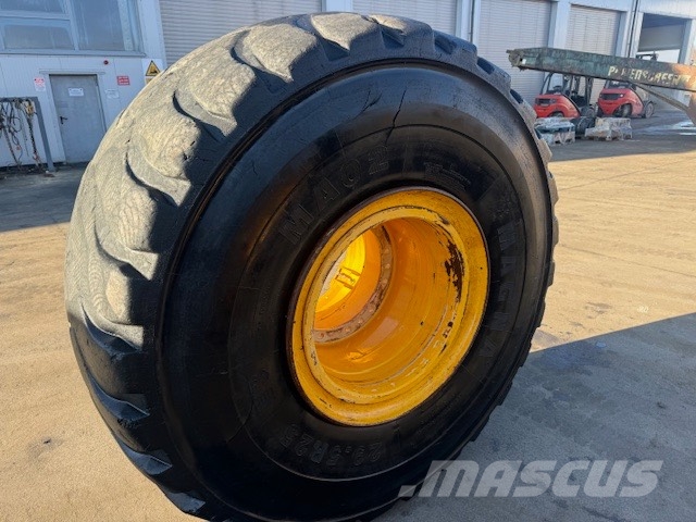 Volvo A 40 G USED WHEEL COMPLET 6 PCS 29.5-25 Шины и колёса