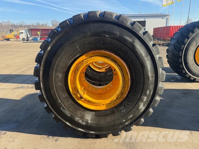 Volvo A 40 G USED WHEEL COMPLET 6 PCS 29.5-25 Шины и колёса