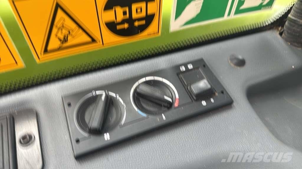 CLAAS Scorpion 746 Telescopic handlers