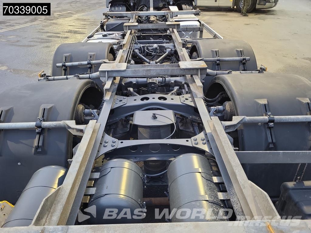 Mercedes-Benz Antos 2535 Antos 6X2 BDF ADR Full Air Suspension L 可拆卸式卡车