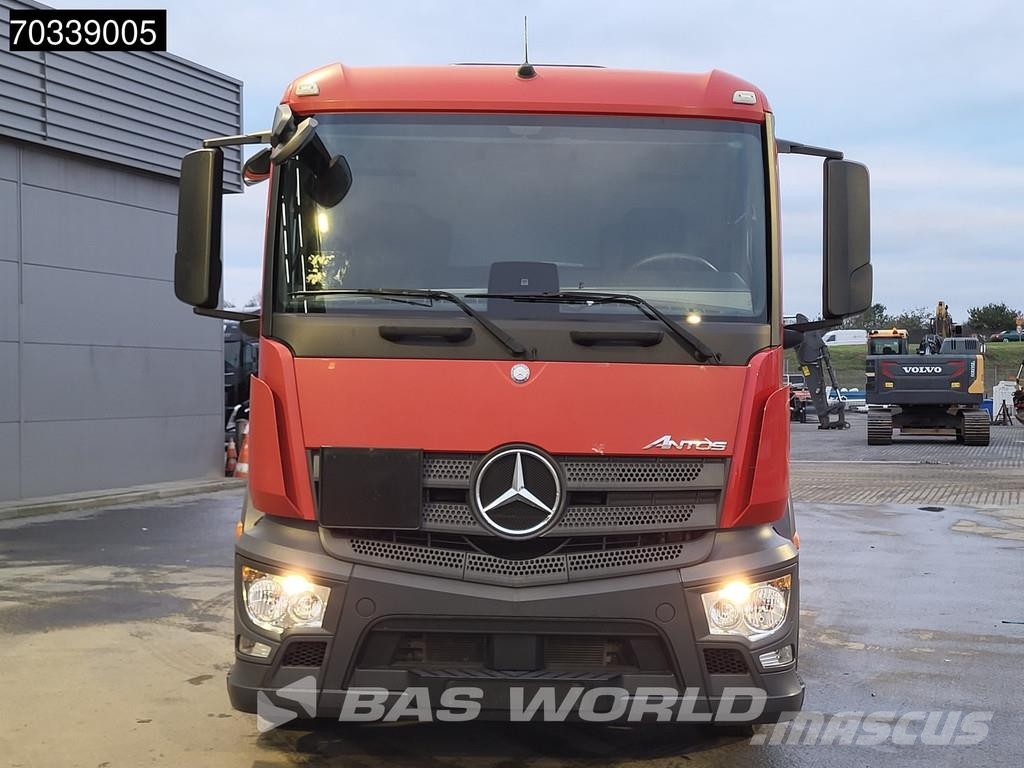 Mercedes-Benz Antos 2535 Antos 6X2 BDF ADR Full Air Suspension L 可拆卸式卡车