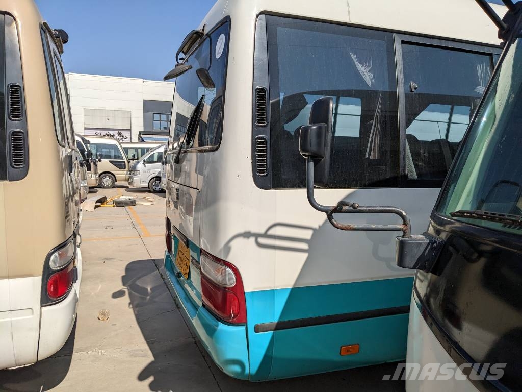 Toyota Coaster Bus Mikroautobusai