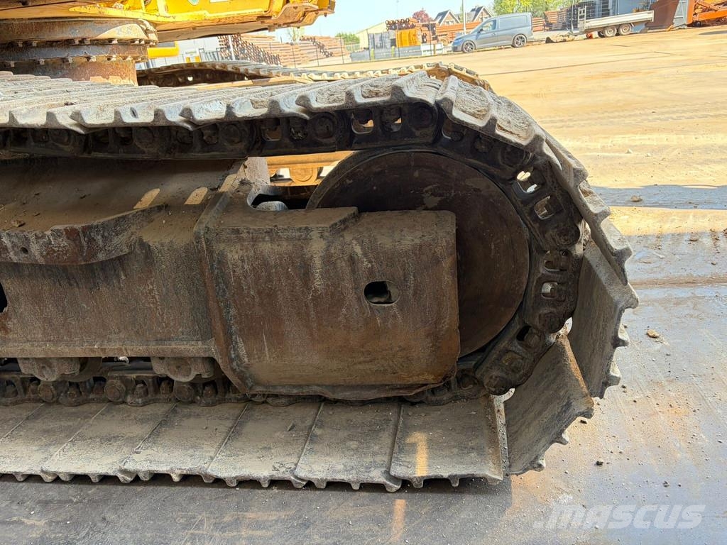 Komatsu PC228USLC-8 Rupsgraafmachines