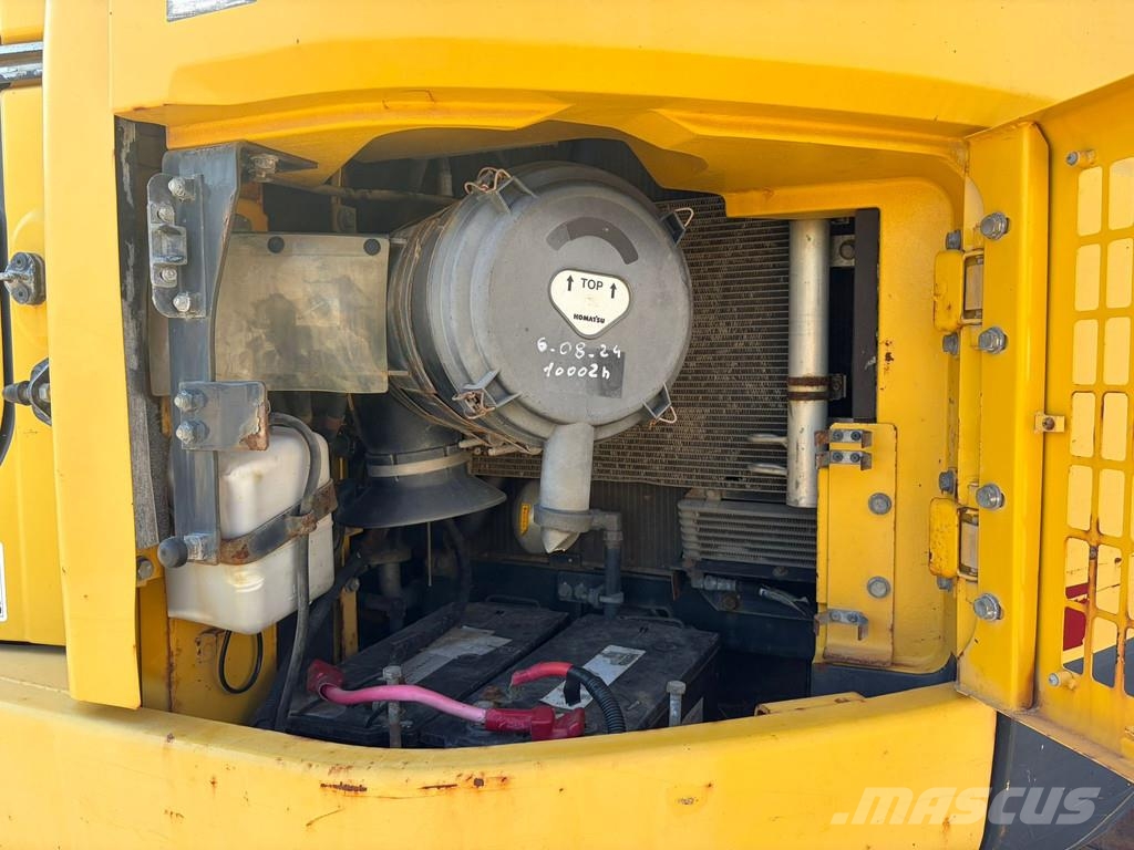 Komatsu PC228USLC-8 Rupsgraafmachines