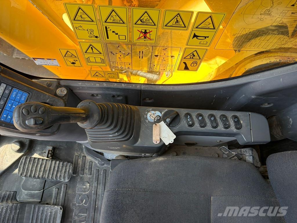 Komatsu PC228USLC-8 Rupsgraafmachines