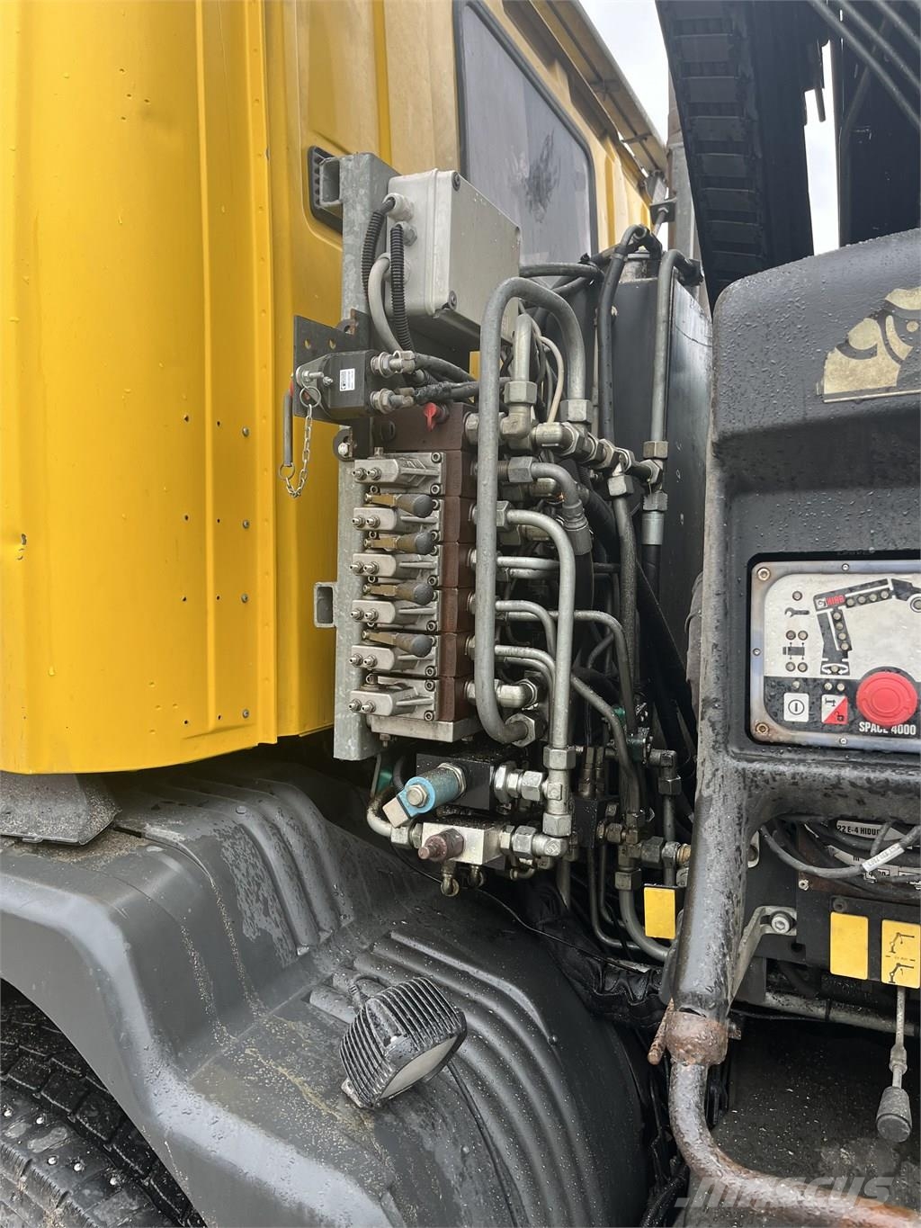 Scania P 94 Контейнеровози