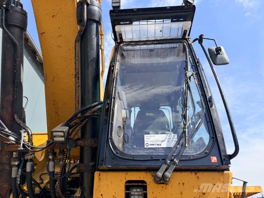 CAT 374D L Paletli ekskavatörler