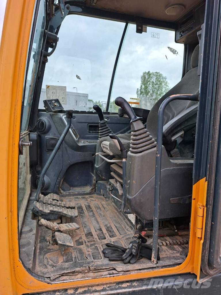 Hyundai R 80 CR-9 Midibagger 7t - 12t