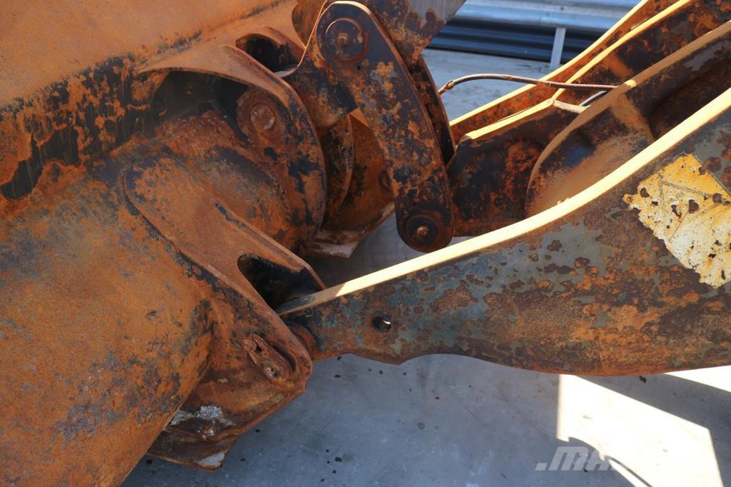 Volvo L120G 轮式装载机