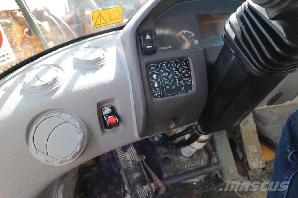 Volvo L120G 轮式装载机