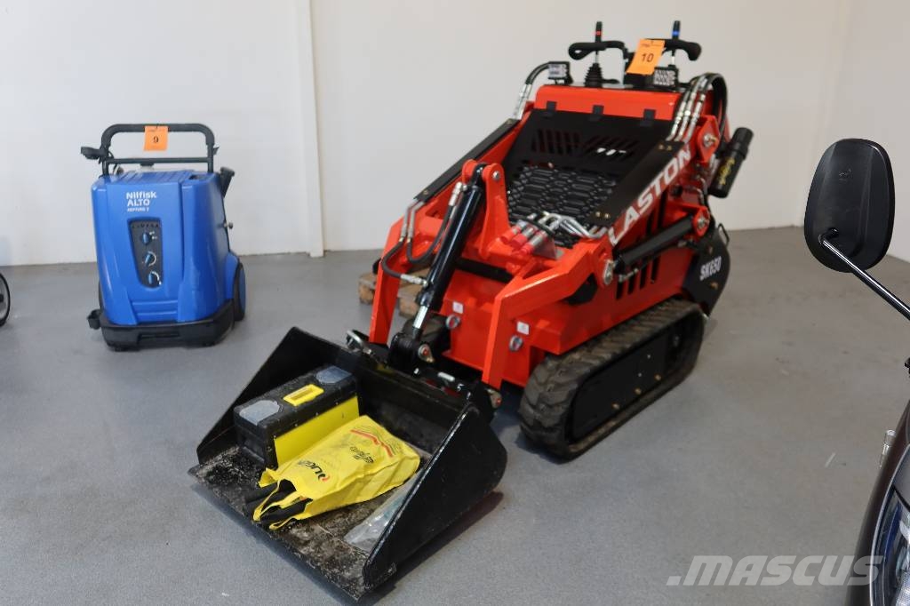 Lasto SK650 SK183B. Crawler FEL's