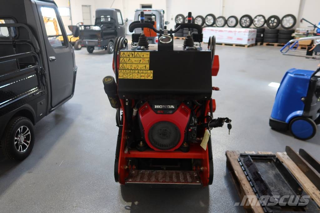 Lasto SK650 SK183B. Crawler FEL's