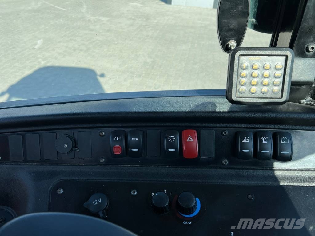 JCB 406 Pyöräkuormaajat