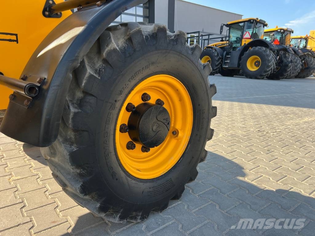 JCB 406 Pyöräkuormaajat