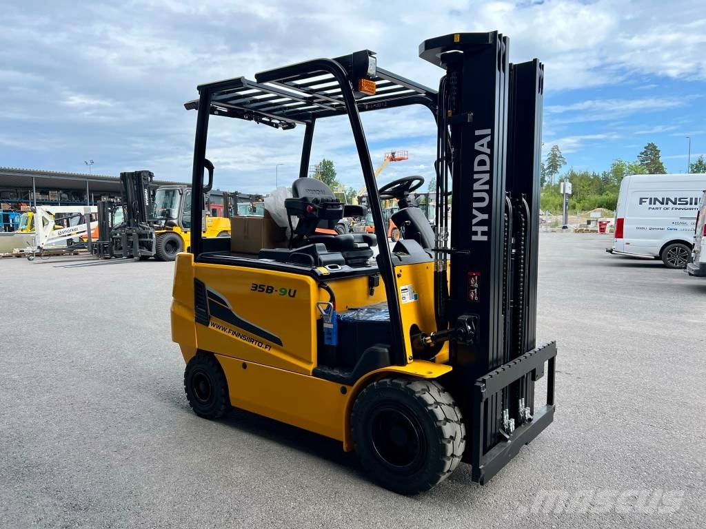 Hyundai 35B-9U Electric forklifts