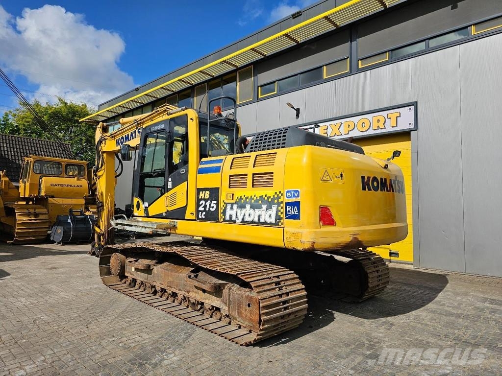 Komatsu HB215LC-2 Paletli ekskavatörler