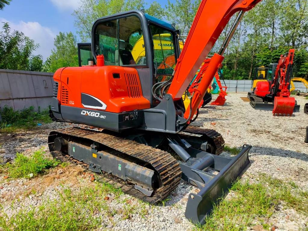 Doosan DX 60 R Mini bageri < 7t