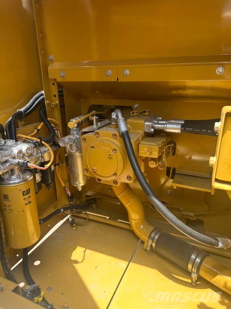 CAT CAT320GC Kāpurķēžu ekskavatori