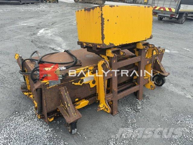 JCB Yard Sweeper その他部品