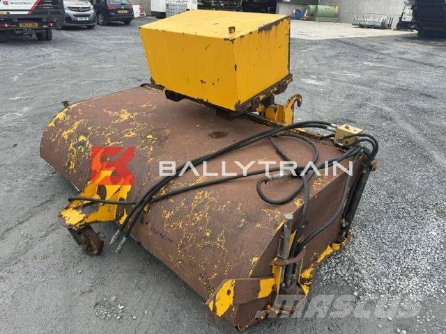 JCB Yard Sweeper その他部品