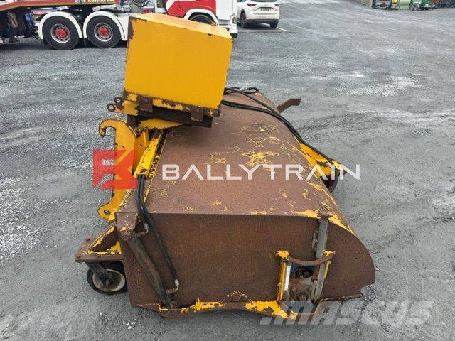 JCB Yard Sweeper その他部品