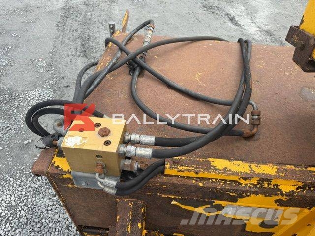 JCB Yard Sweeper その他部品