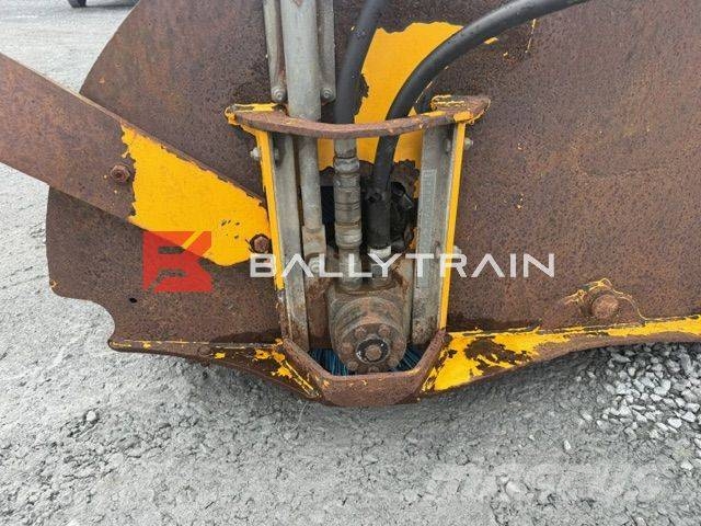 JCB Yard Sweeper その他部品