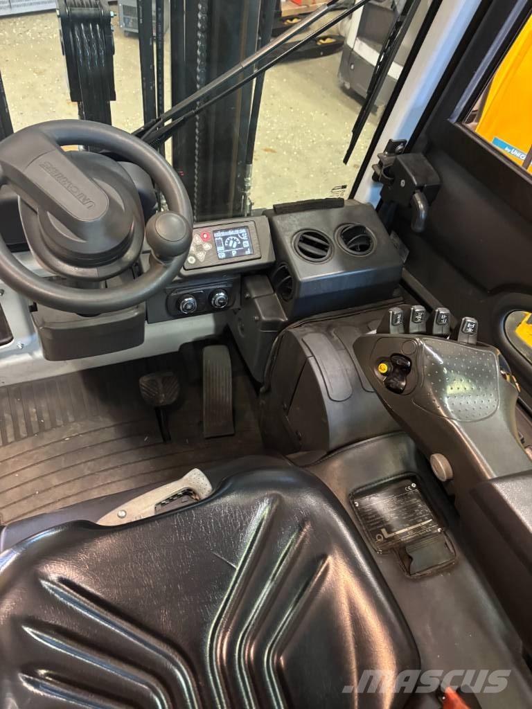 UniCarriers TX3-18 1800kg 4750Lyfthöjd Elektritõstukid