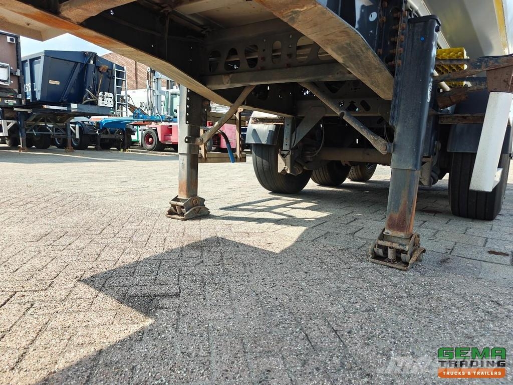 Wielton NW-3 28.3 m³ - Steel/Steel - Hyva Cover Flaps + Re Kiper poluprikolice