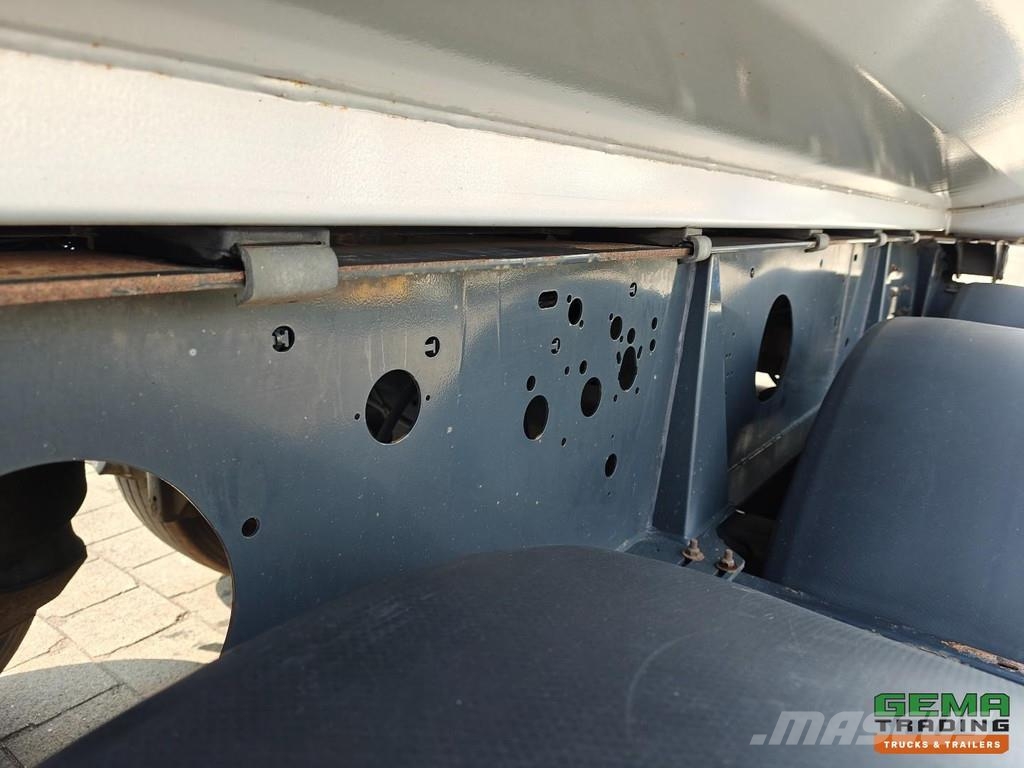 Wielton NW-3 28.3 m³ - Steel/Steel - Hyva Cover Flaps + Re Tipper semi-trailers